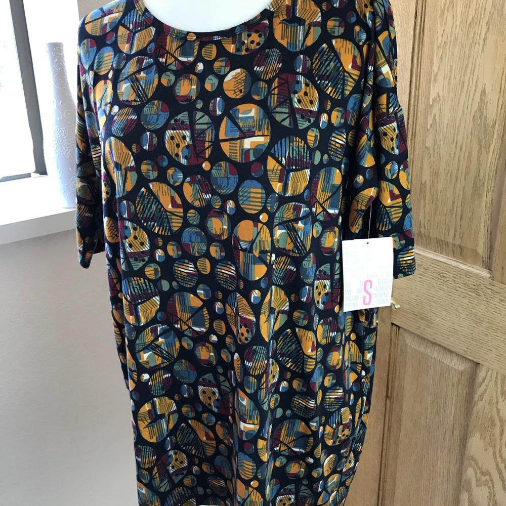 LulaRoe Irma Shirt in size Small